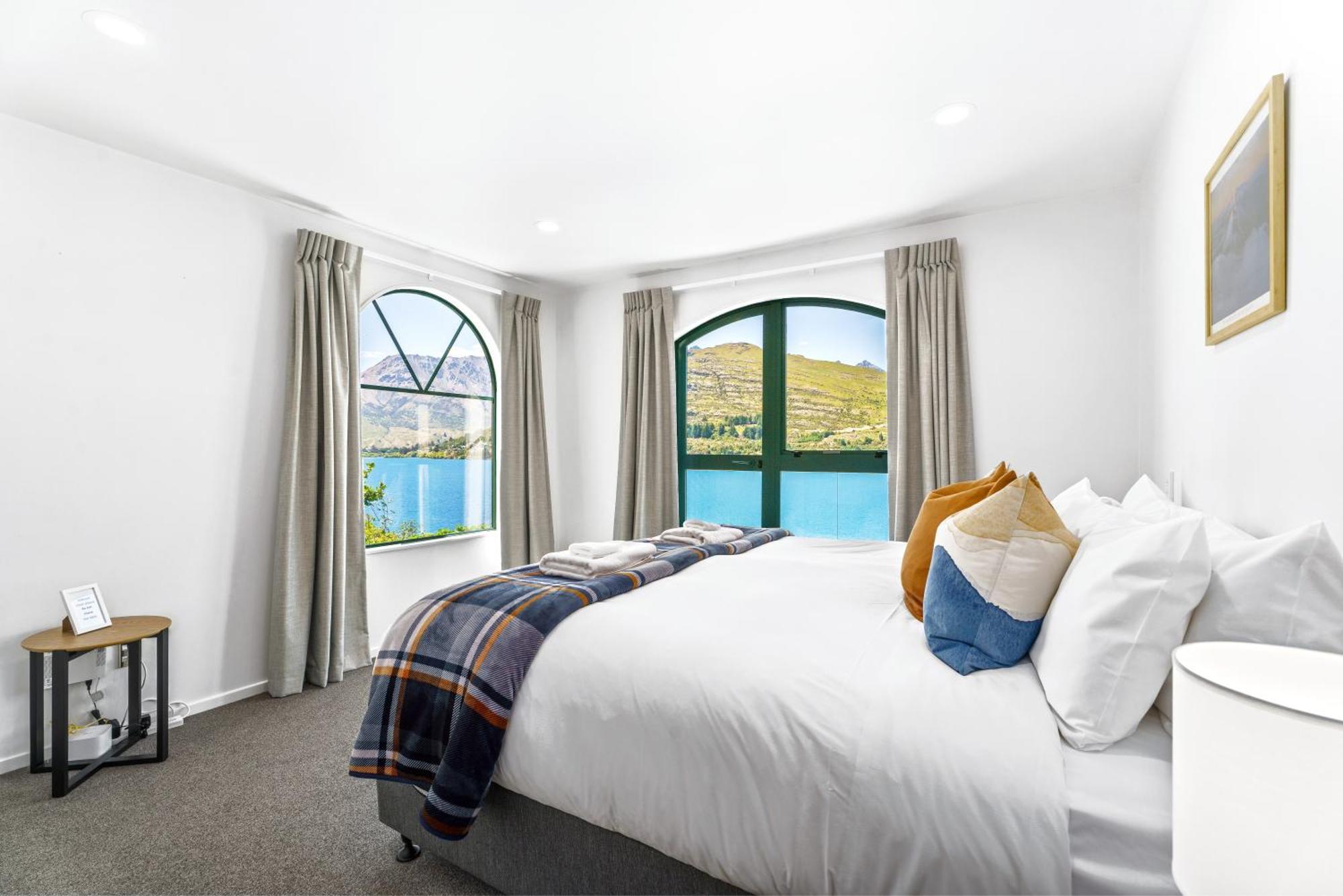 Lakefront Living At Remarkables Retreat - Eight Queenstown Exterior foto