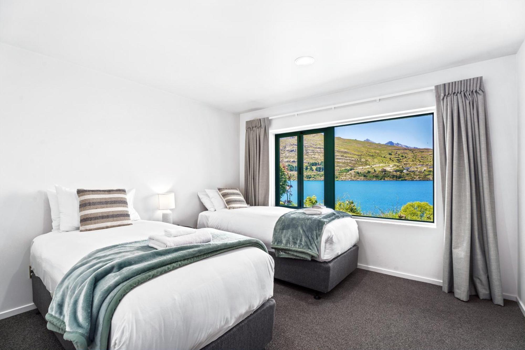 Lakefront Living At Remarkables Retreat - Eight Queenstown Exterior foto