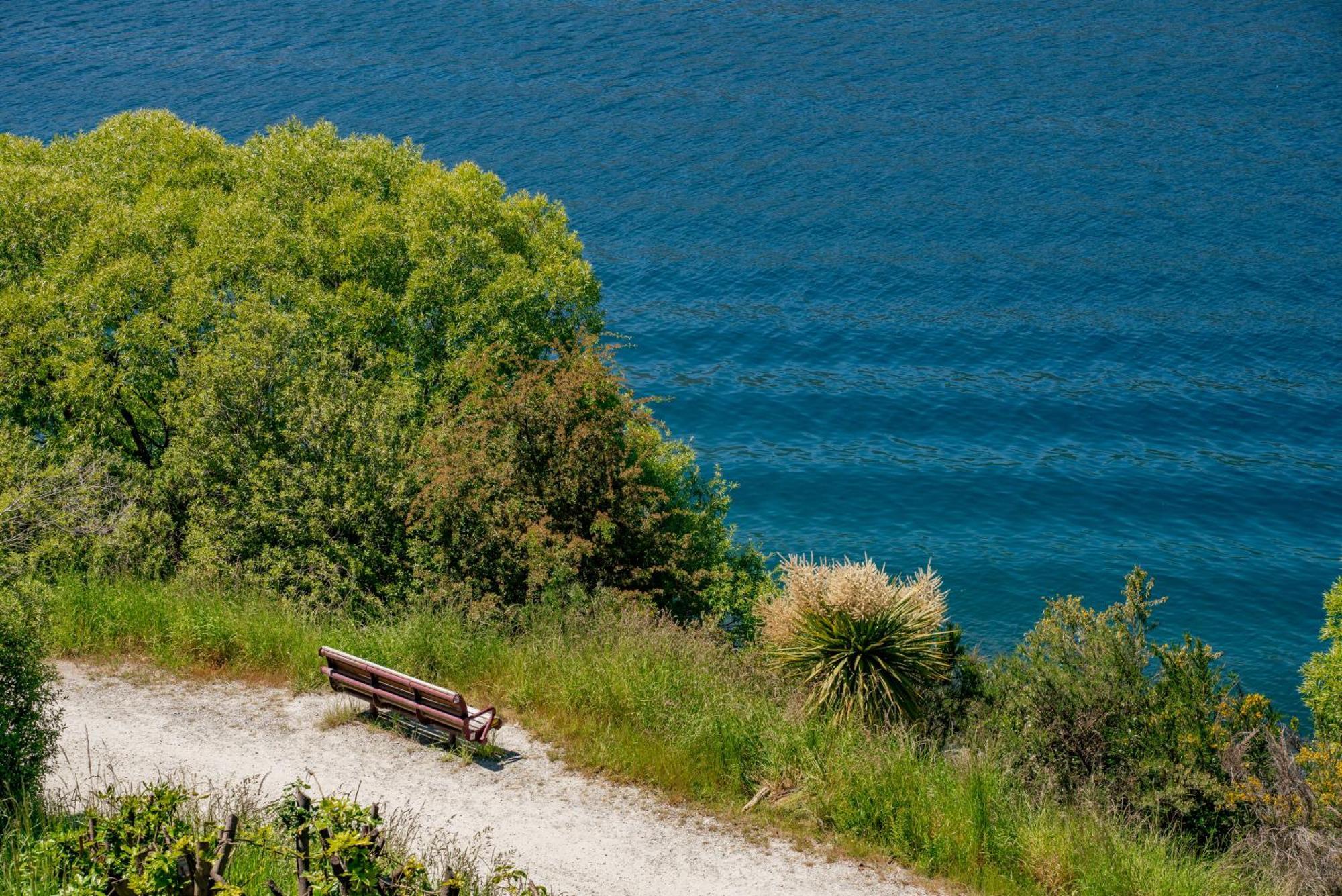 Lakefront Living At Remarkables Retreat - Eight Queenstown Exterior foto